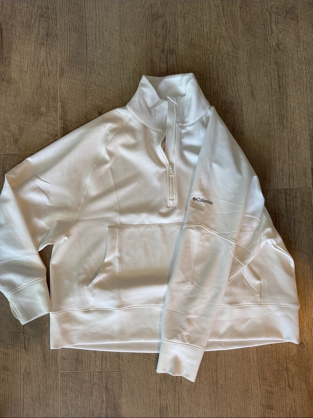 Columbia White Quarter-Zip Pullover with Kangaroo Pocket